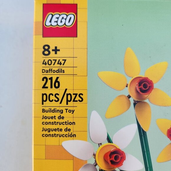 NEW LEGO Daffodils Flowers 40747 Building Set 216 Pieces Flower Botanical Collec - Picture 6 of 13